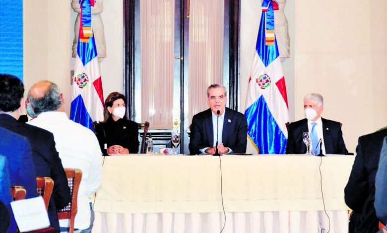 Ejecutivo promulga nueva Ley de Aduanas