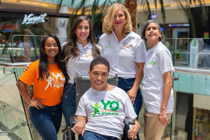 Katherine Carrasco, María Esperanza Haché, Mónica Despradel, Rocío Melo y Daniel Jimenes. Fundaciones Yo También Puedo y Nido para Angeles
