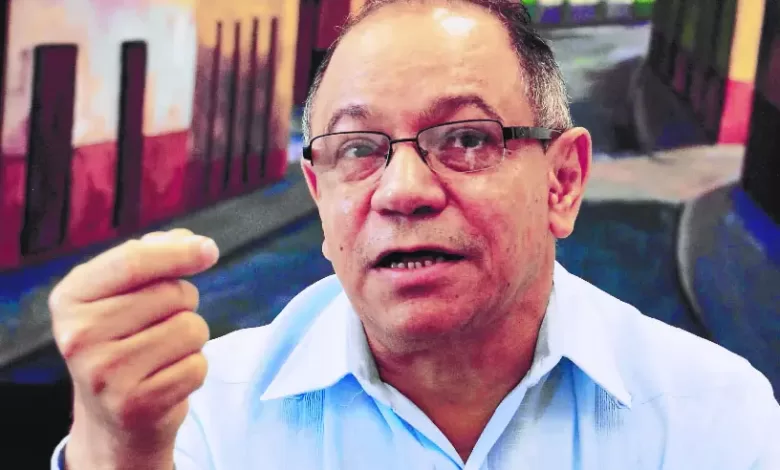Empleados sin alza de salario tendrían pago retroactivo